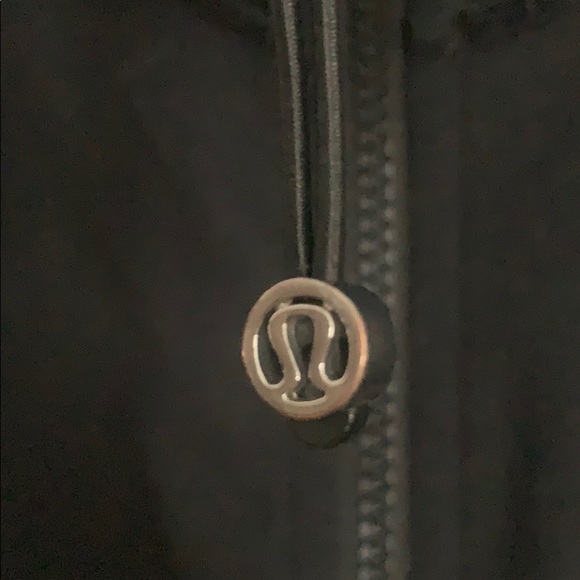 Lulu lemon zip up - Picture 2 of 4